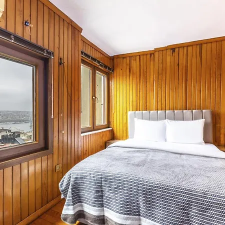 Lägenhet Cozy Flat With Gorgeous Sea View In Beyoglu